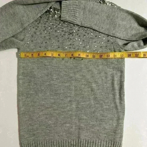 Juicy Couture Women's  Gradient Silver Sequin Lightweight Sweater - Picture 3 of 7